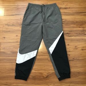 Nike NSW Big Swoosh Woven Pant AR9894-351 NEW